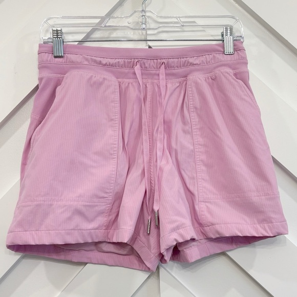 Lululemon Dance Studio High Rise Shorts In Vita Pink Size 6 - Picture 1 of 7